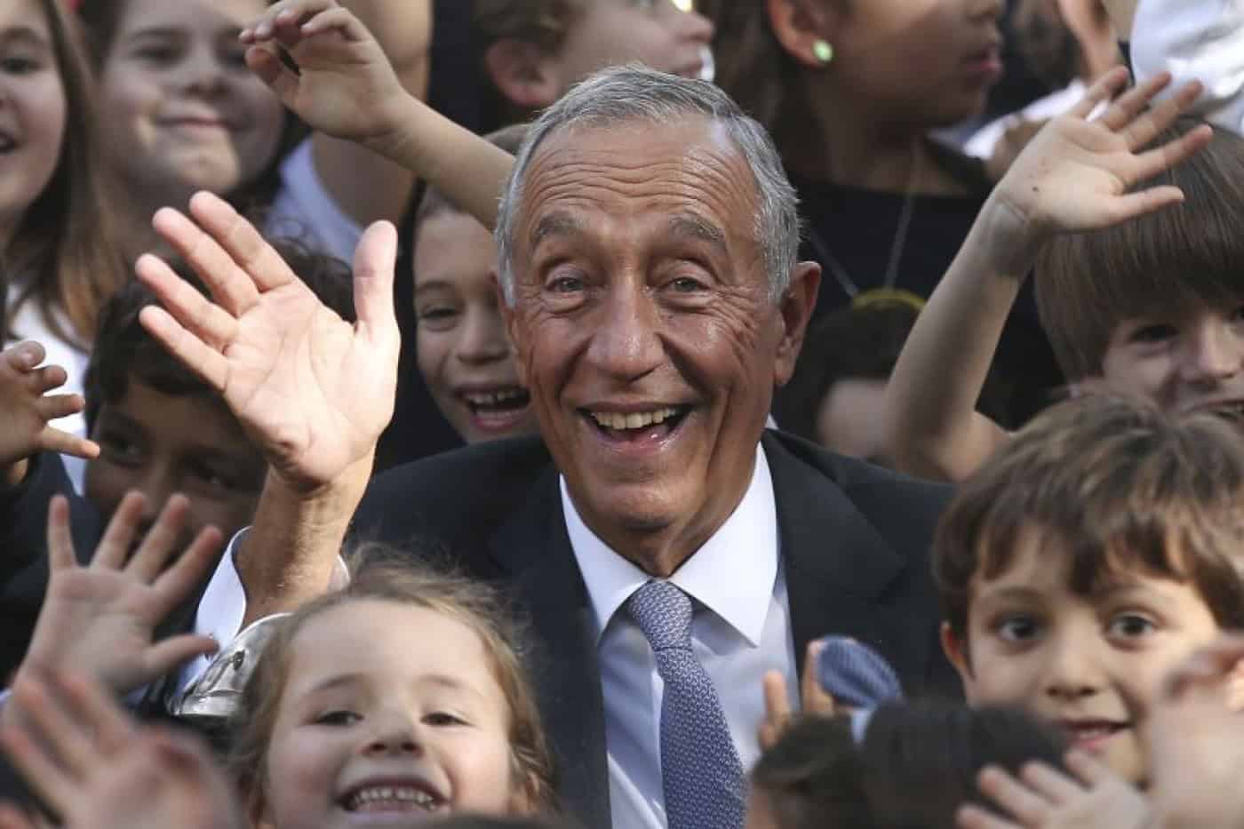 Popularidade de Marcelo explica adiamento do anúncio de recandidatura