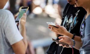 Instagram mais usado como fonte de notícias. "Há um risco grande de não se saber o que se passa à volta"