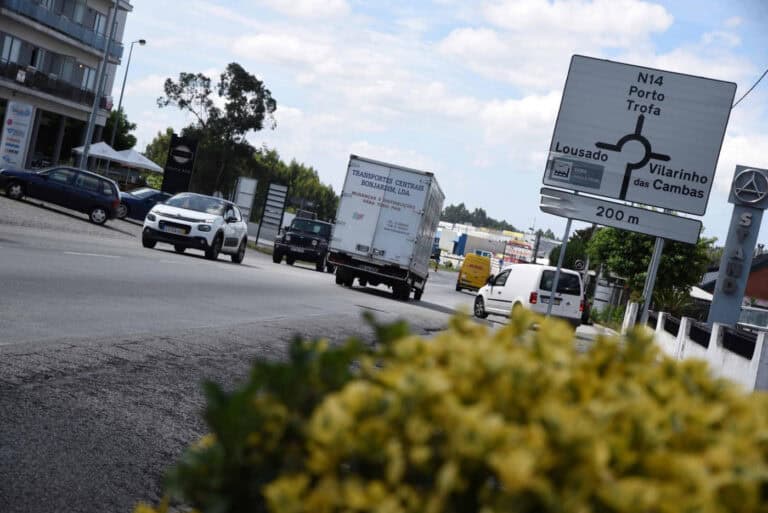 Acordo entre CMF e IP permite acelerar processo da nova ponte sobre o Rio Ave