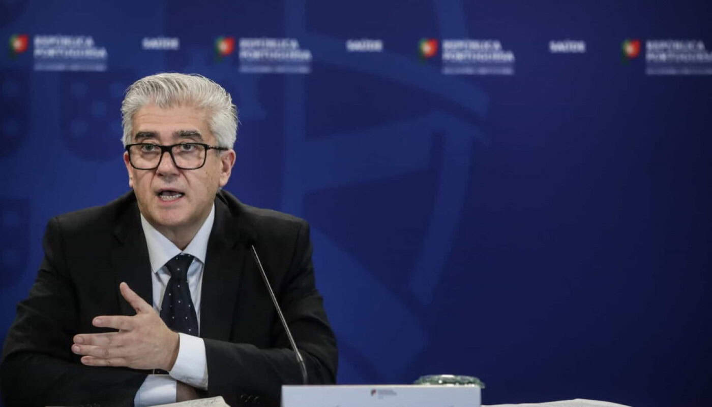 Processo de distribuição da vacina deve ocorrer a partir do fim do ano