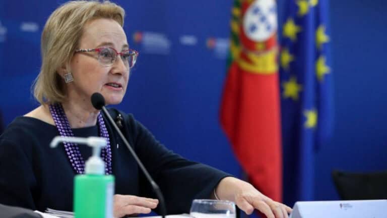 Características da vacina vão definir grupos prioritários