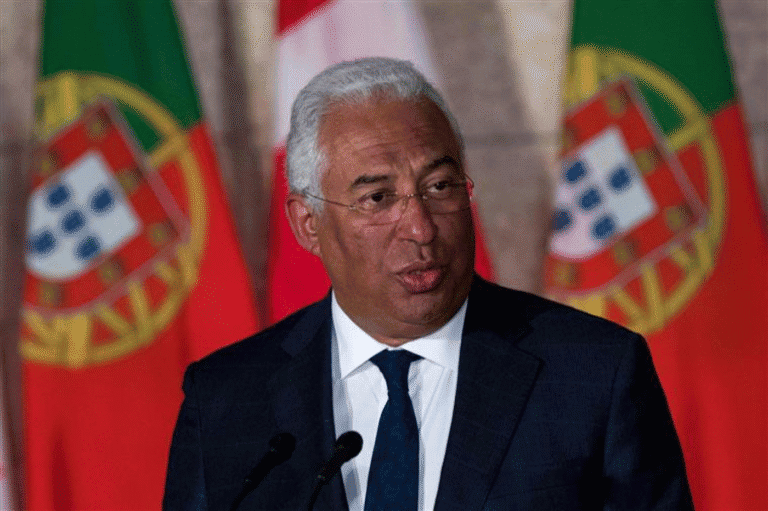 Costa admite subida de Salário Minino, progressões nas carreiras, mas IVA não desce