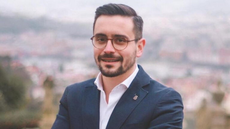 Francisco Mota desafia Marcelo a não ir à final da Liga dos Campeões