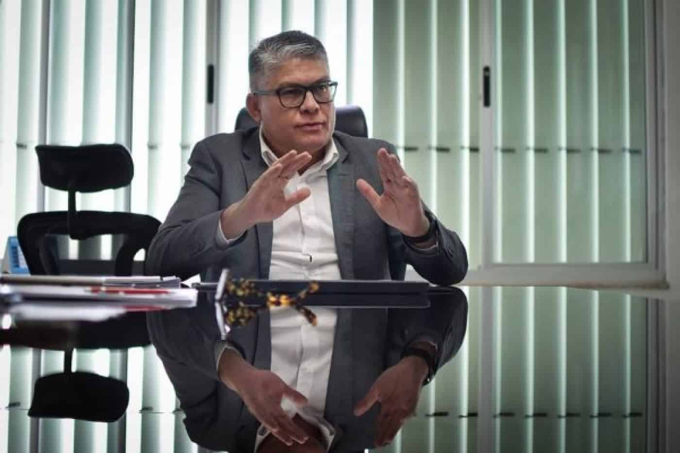 Secretário de saúde do Distrito Federal detido no Brasil por fraude