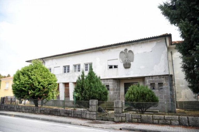 Lançado concurso para reabilitar antigo centro de saúde de Delães