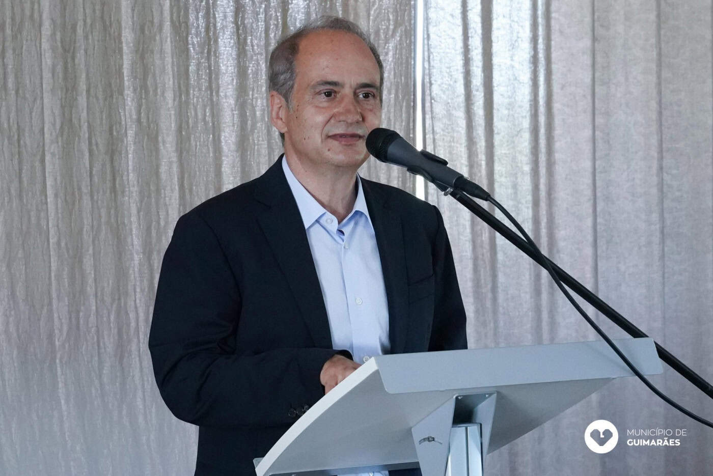 "Vai haver infecções nas escolas mas não temos que entrar em alarme"