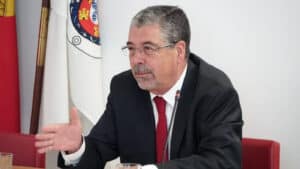 Municípios querem que Governo cumpra Lei das Finanças Locais