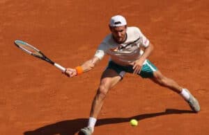 João Sousa volta a perder no Masters 1.000 de Roma