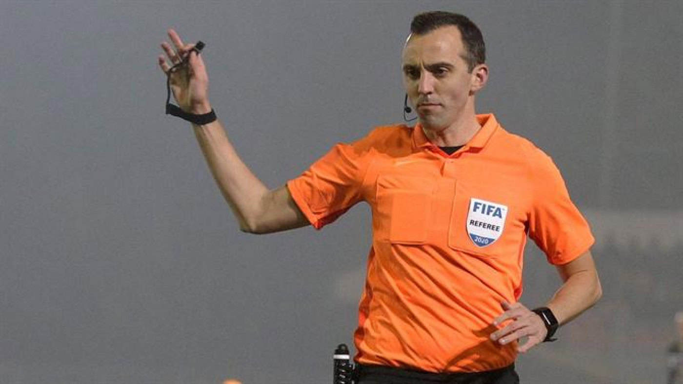 João Pinheiro da AF Braga dirige partida da Liga Europa