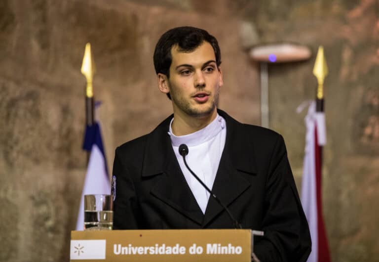 "Gostava de ter visto missivas de apoio à acção social"&nbsp;