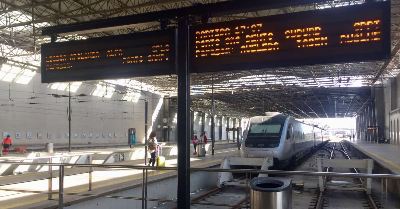 Estudo mostra que não há ligação entre o comboio e transmissão do vírus