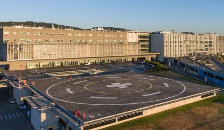 Hospital de Braga reajusta circuitos e reforça profissionais dedicados à covid