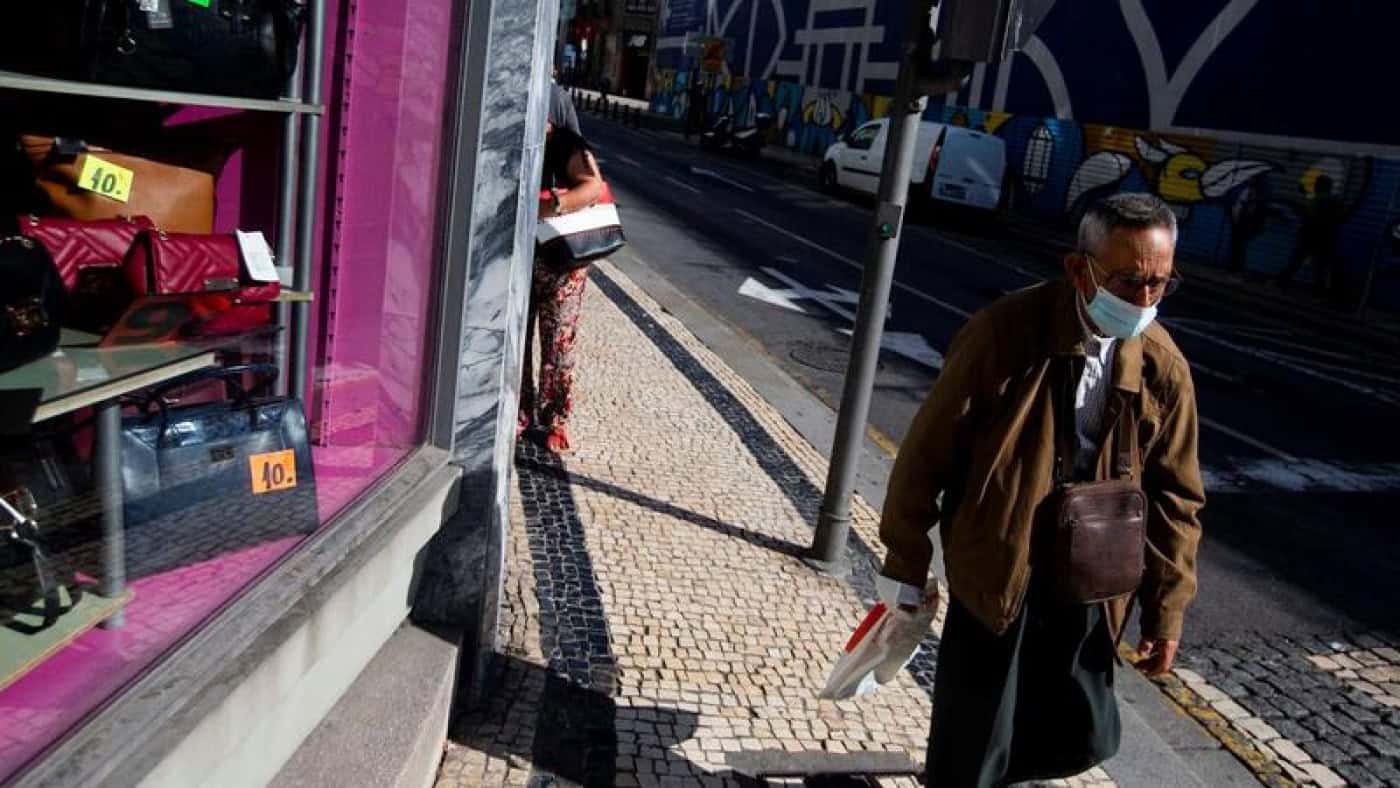 Portugal regista mais 3 mortes e 691 casos de covid-19