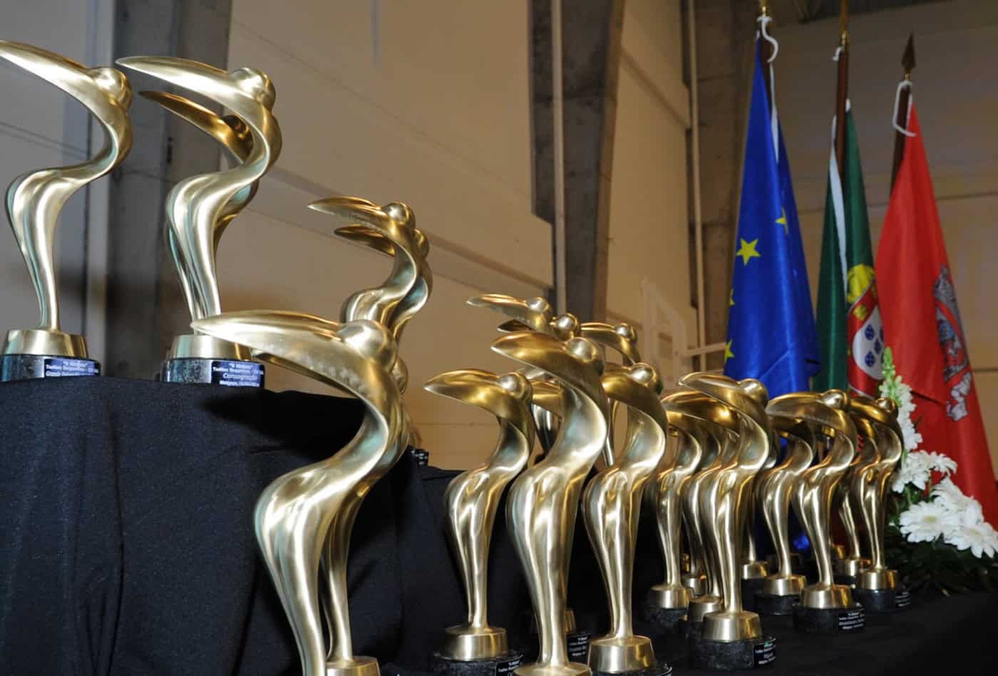 Troféus ‘O Minhoto’ entregues em Outubro de forma descentralizada