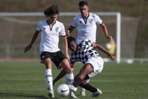 Equipa sub-23 do Vitória SC contabiliza dez casos positivos de Covid-19