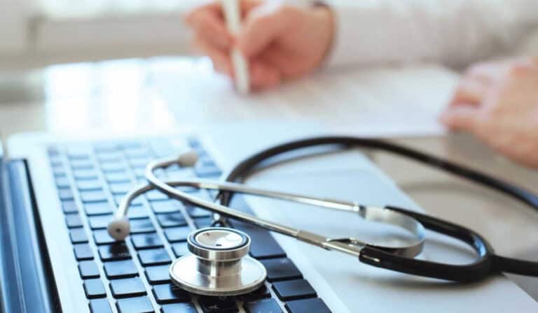 Centros de Saúde não atendem o telefone e demoram a responder aos e-mails