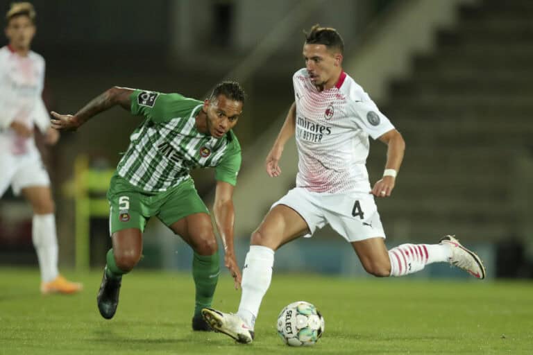 Rio Ave cai nos penáltis frente ao Milan e está fora da Liga Europa