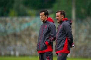 “O Leicester é o favorito e as outras três equipas partem em igualdade”