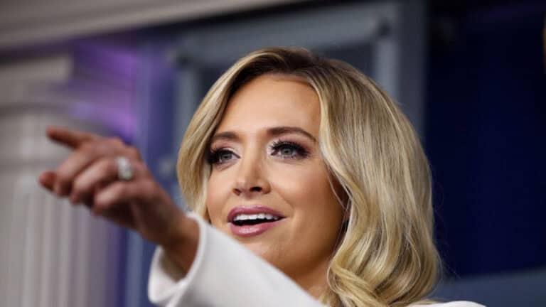 Porta-voz da Casa Branca está infectada com Covid-19