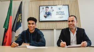 Gustavo Assunção renova pelo Famalicão até 2025&nbsp;