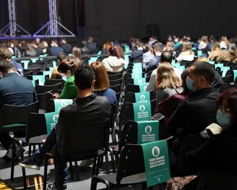 Multiusos "cumpriu" regras da DGS, mas CMG suspende todos os espectáculos