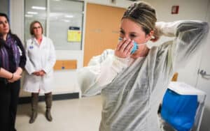 Subsídio de risco de 219 euros para quem tratar doentes com covid-19