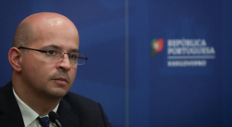 Orçamento. Ministro das Finanças apresenta proposta do Governo