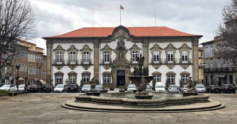 STAL exige 25 dias de férias para todos os trabalhadores da CM Braga; Rio recusa