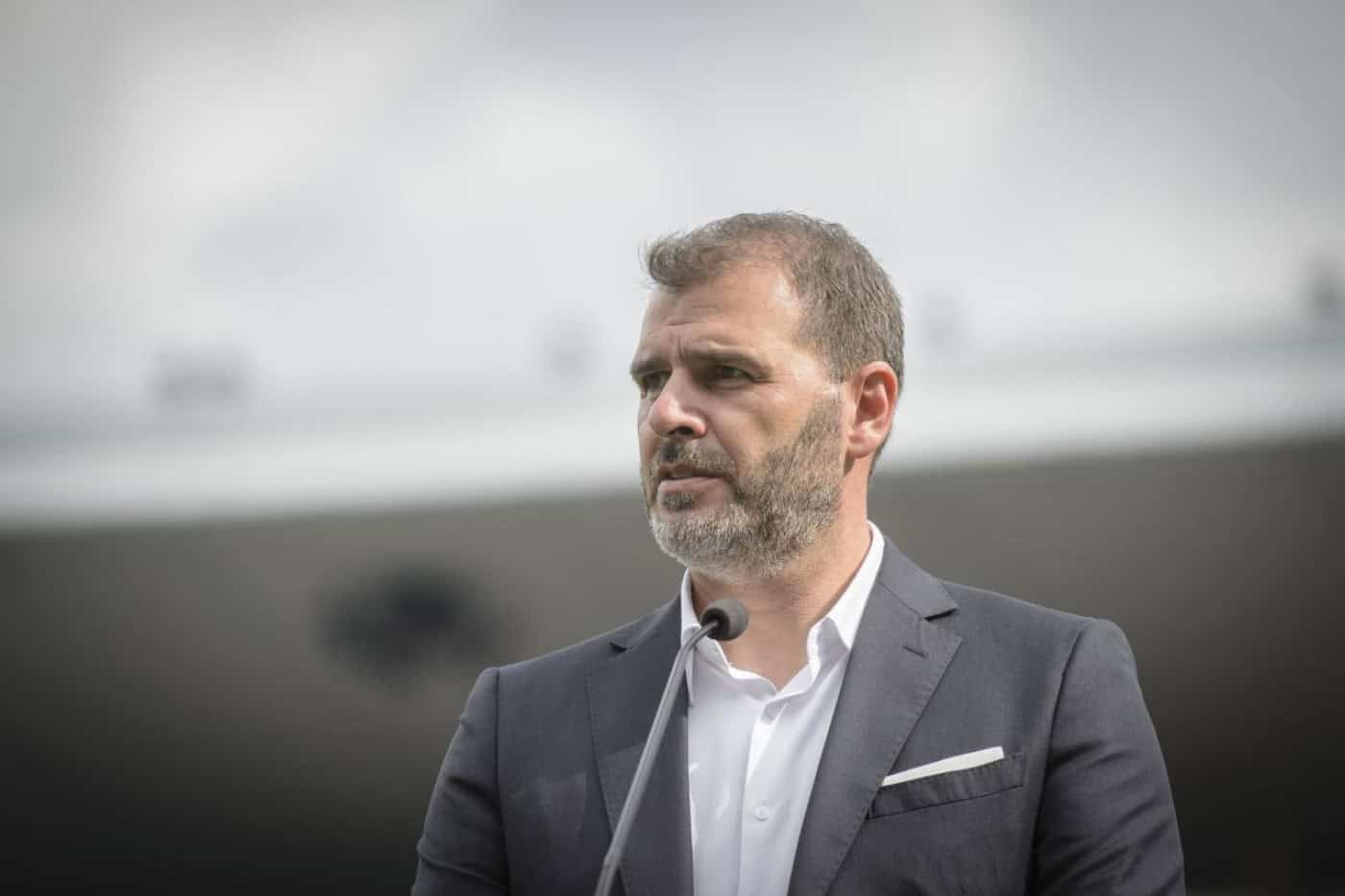 “Esperei pacientemente que a oportunidade aparecesse”