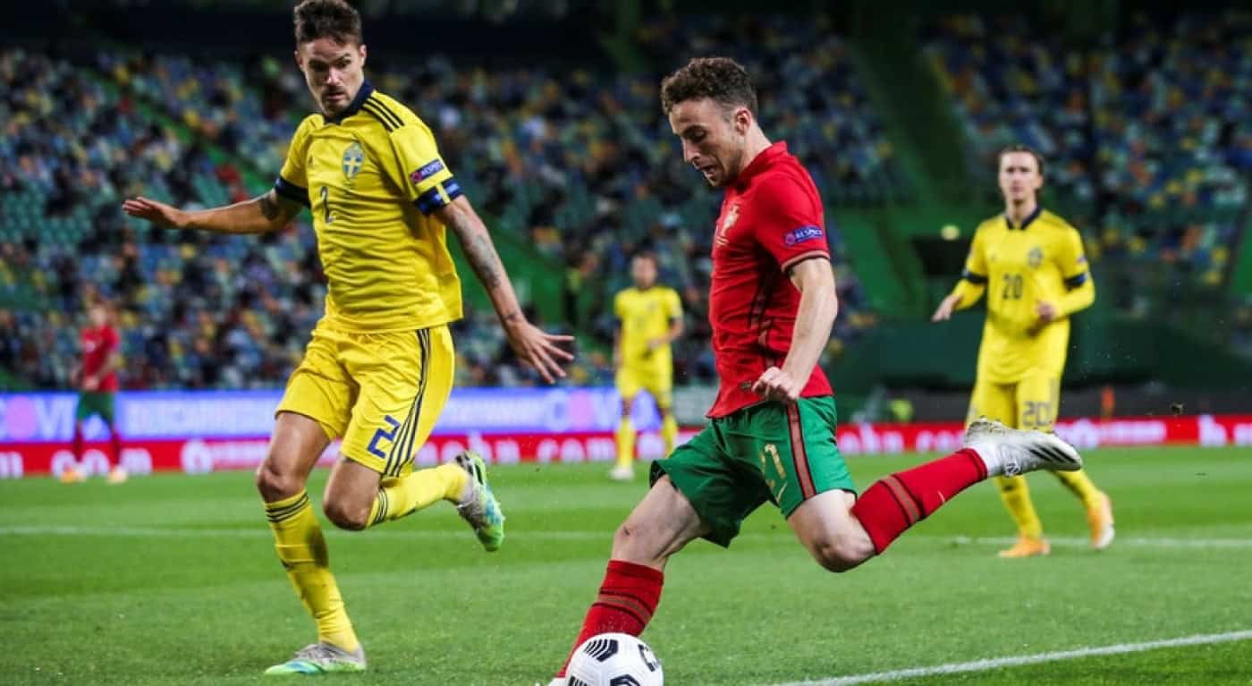 Vitória confortável de Portugal em noite inspirada de Diogo Jota