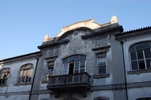 Confiança classificada: "Uma vitória da cidadania, mas é pena que assim seja"