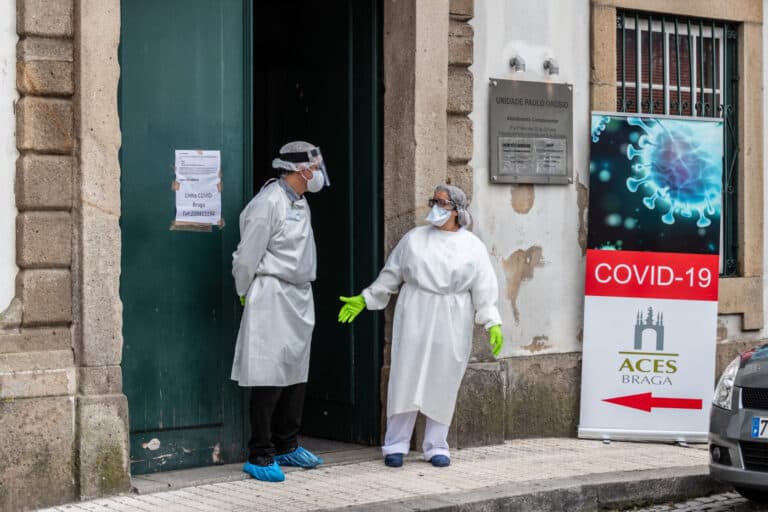Portugal pode atingir os cinco mil casos de Covid-19 nos próximos dias