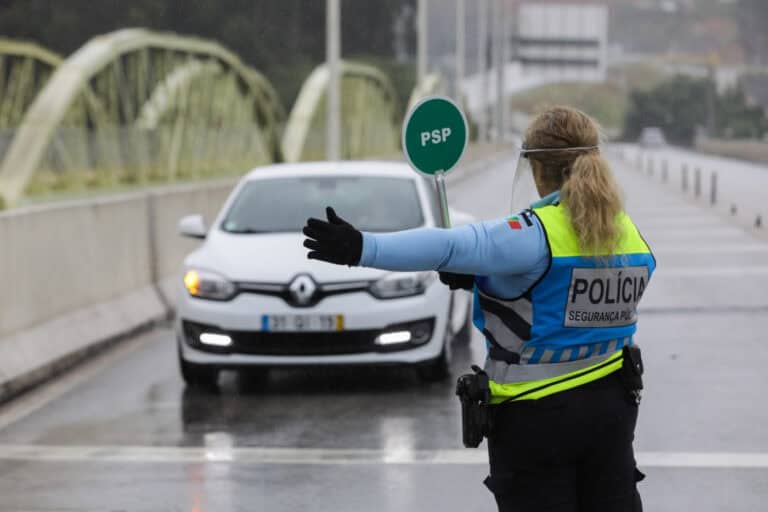 PSP e GNR reforçam fiscalização para evitar deslocações entre concelhos