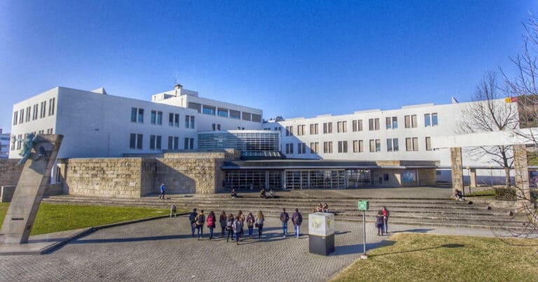 Apenas três cursos da UMinho não preenchem todas as vagas