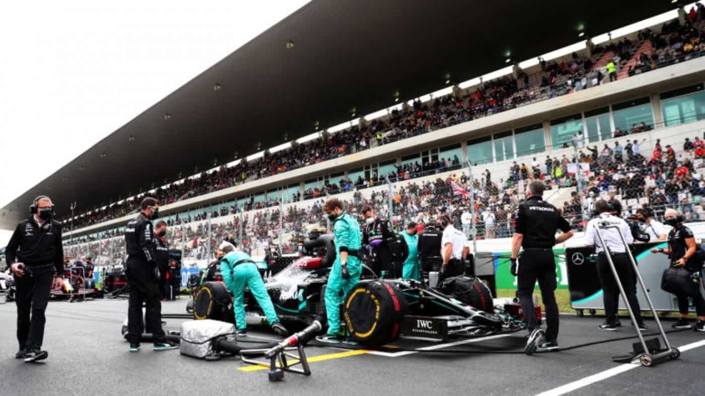 Detectados 14 casos de Covid-19 ligados ao GP de Portugal de Fórmula 1