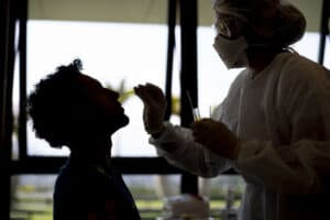 Portugal faz hoje 10 vezes mais testes por mês do que no início da pandemia&nbsp;