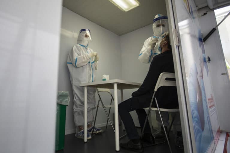 Mais 7.497 casos e 59 mortes por Covid-19 em Portugal