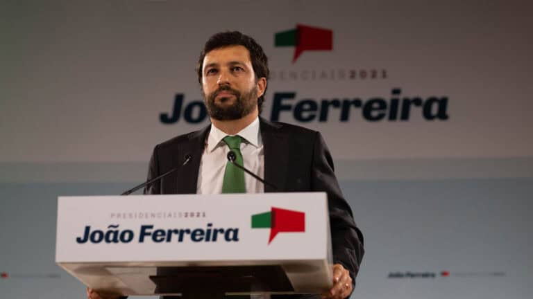 "Aquilo que é necessário fazer não encontra resposta no estado de emergência"