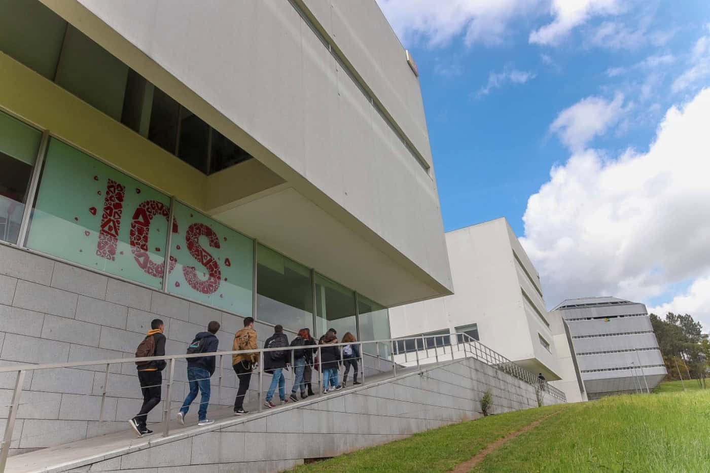 Curso de CC não descarta uniformizar transmissão das aulas presenciais