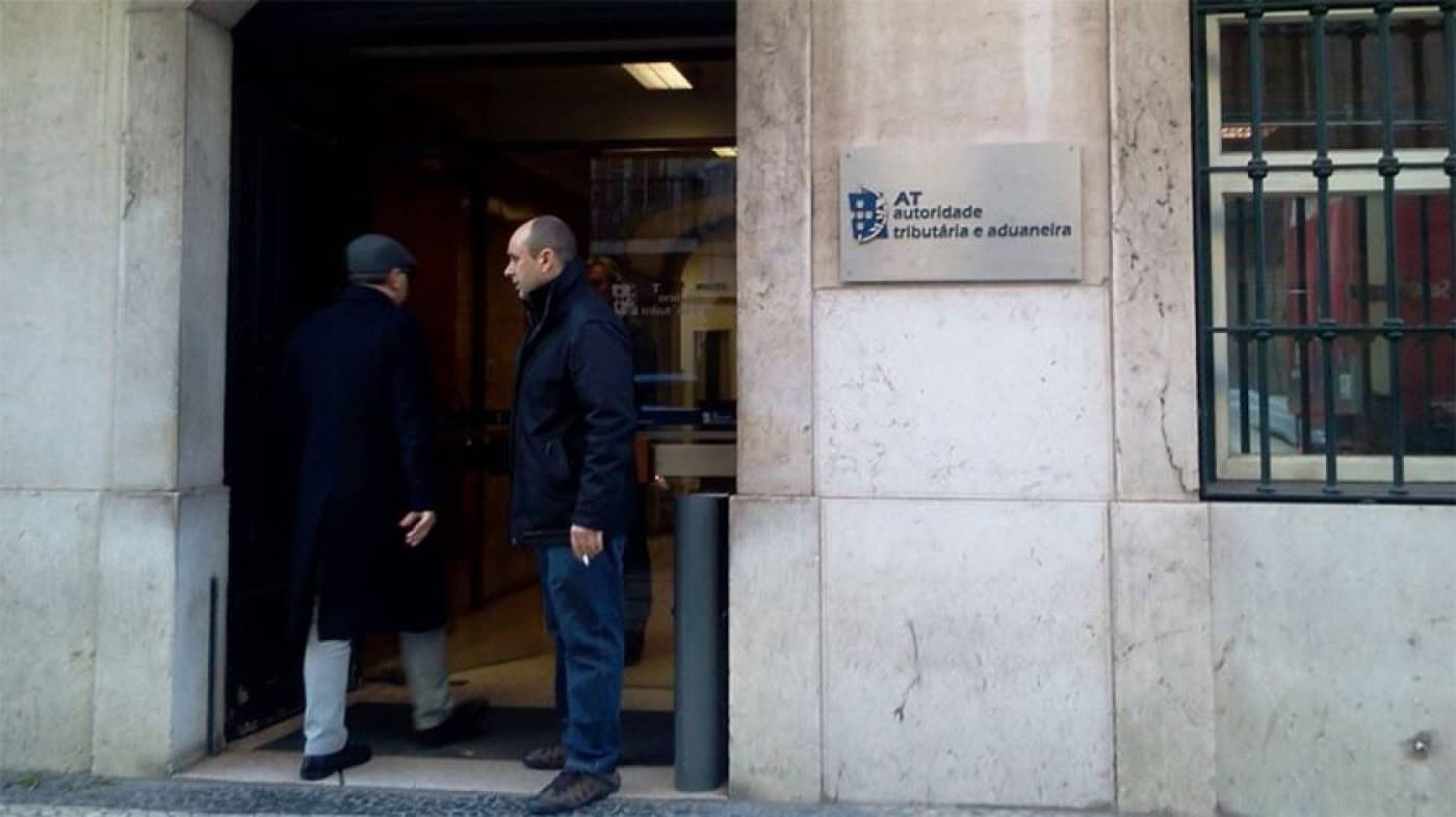 Fisco alerta para mensagens falsas sobre supostos reembolsos