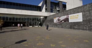 Alunos de Medicina da UMinho mantêm prática clínica; Interdição abrange outras áreas do país