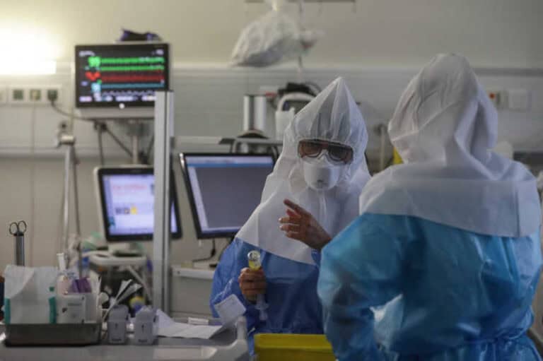 Portugal com mais 82 mortes e 4935 novos casos de Covid-19