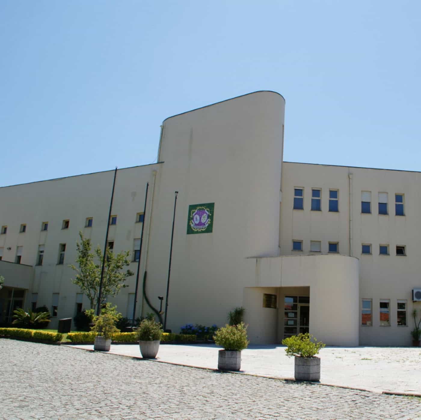 Lar da Misericórdia de Amares com 27 utentes e seis funcionários infectados