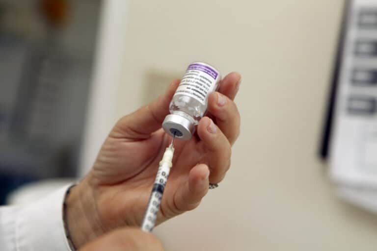 DGS diz que vacina da gripe não chegará para todos devido à elevada procura