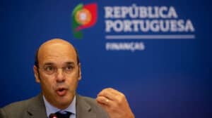 Governo não exclui novas "restrições" nos municípios mais atingidos&nbsp;