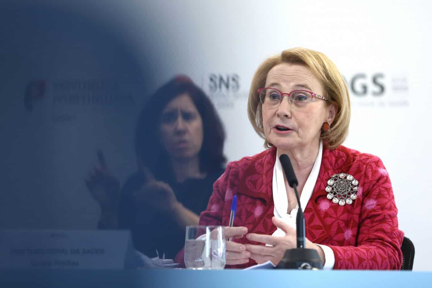 Plano de vacinação está a ser preparado “há meses" em Portugal