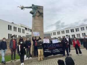 Movimento Gata na UM promove acção de luta junto ao Prometeu