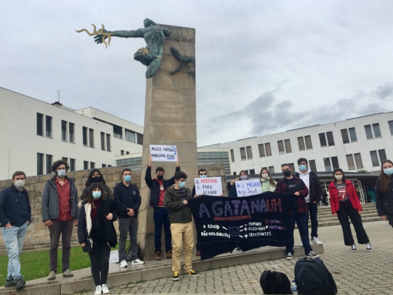Movimento Gata na UM promove acção de luta junto ao Prometeu