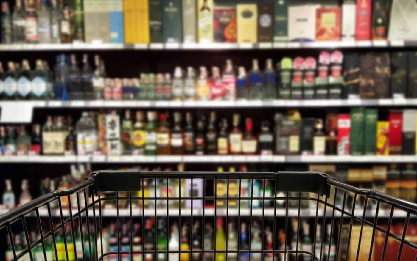 Concorrência acusa Continente, Pingo Doce e Auchan de concertação de preços de bebidas alcoólicas