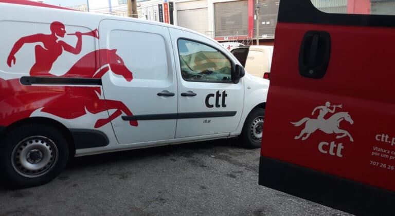 Trabalhadores dos CTT cumprem hoje o primeiro de três dias de greve